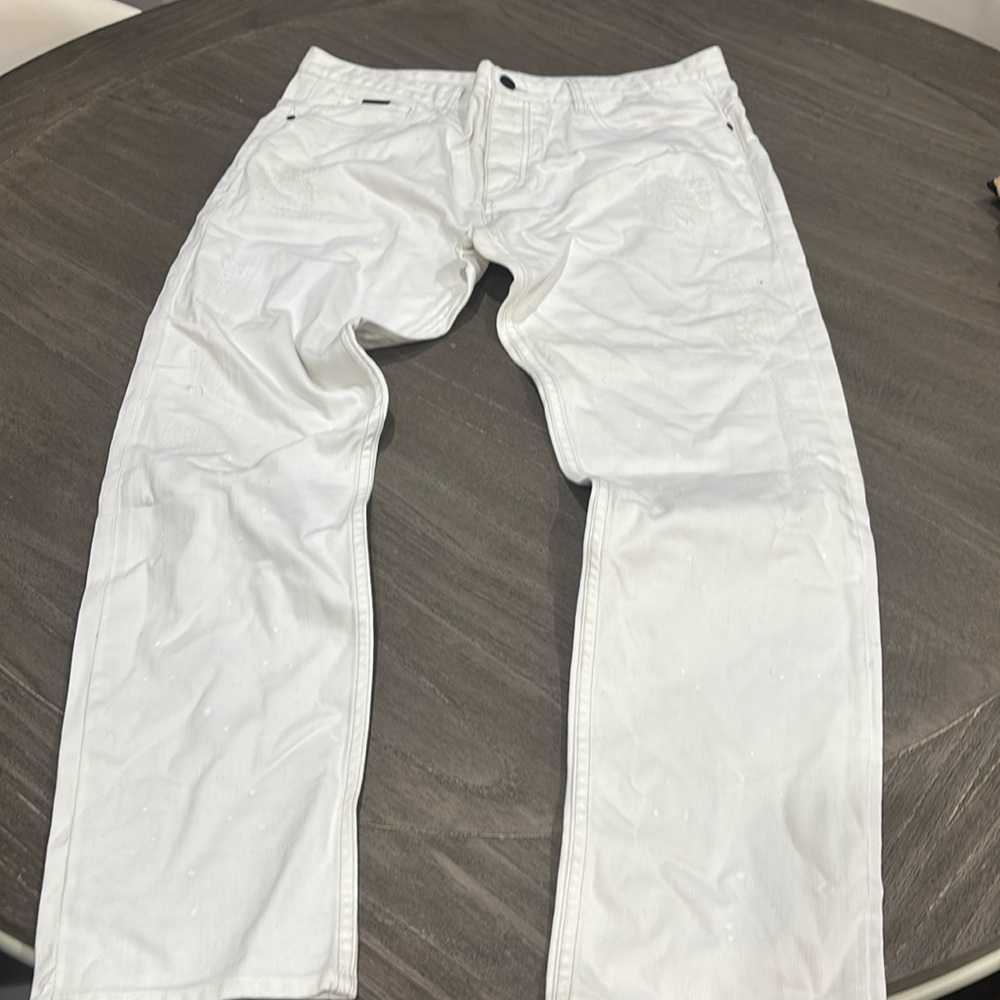 Calvin Klein Jeans, mens size 36 x 32 taper distressed white paint splatter